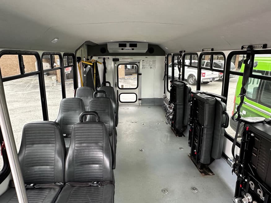 2016 Ford E450 El Dorado Aerotech - Image 3