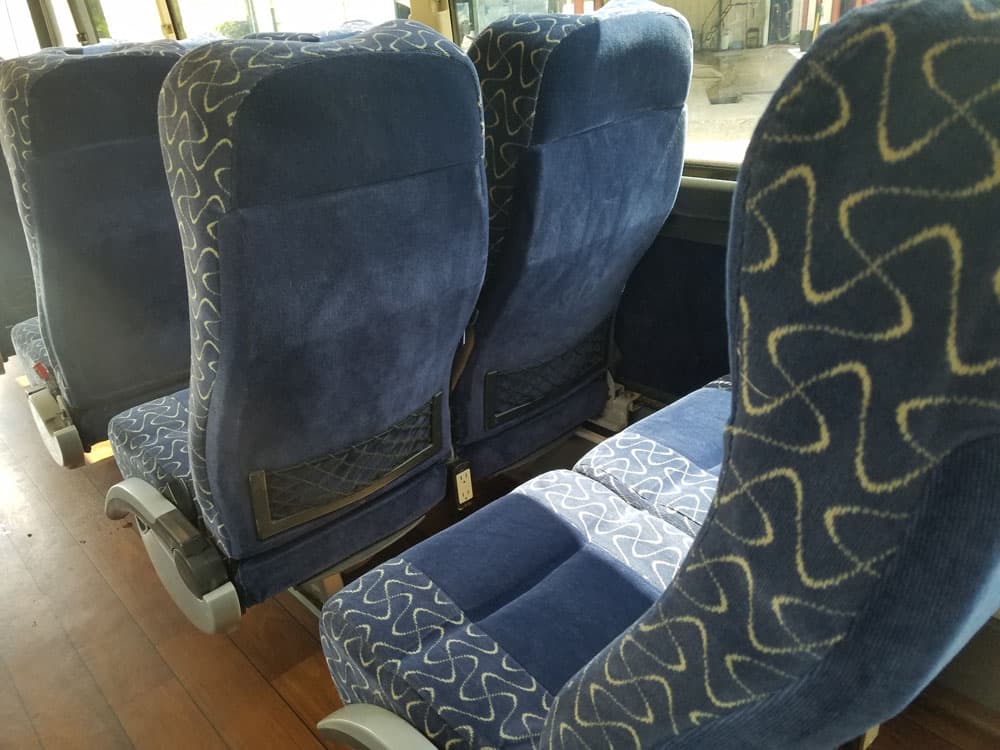 2012 Prevost H3-45 Coach Bus - Image 6