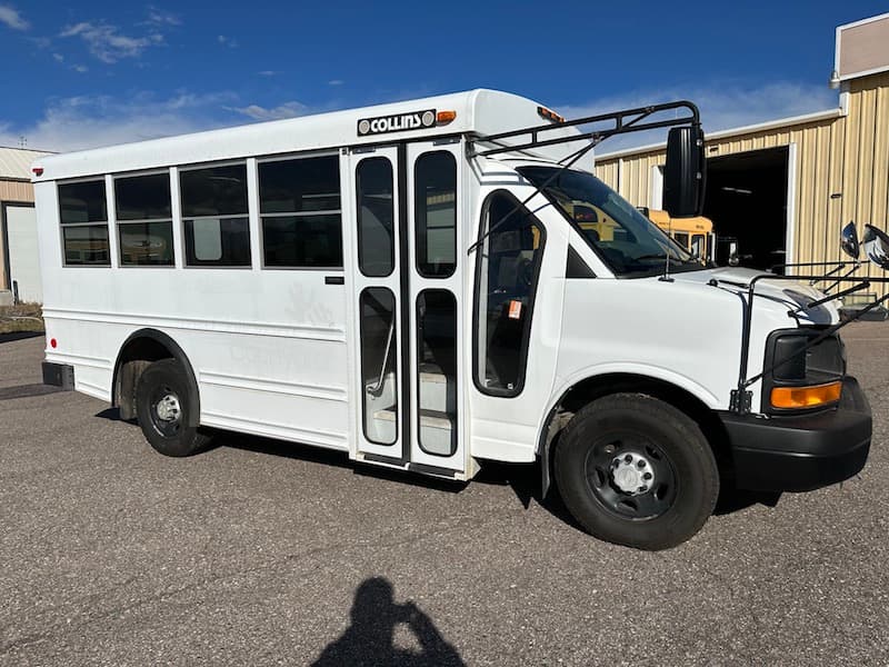 2007 Chevrolet Collins Activity Bus - Image 2