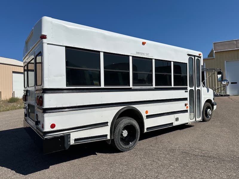 2007 Chevrolet Collins Activity Bus - Image 4