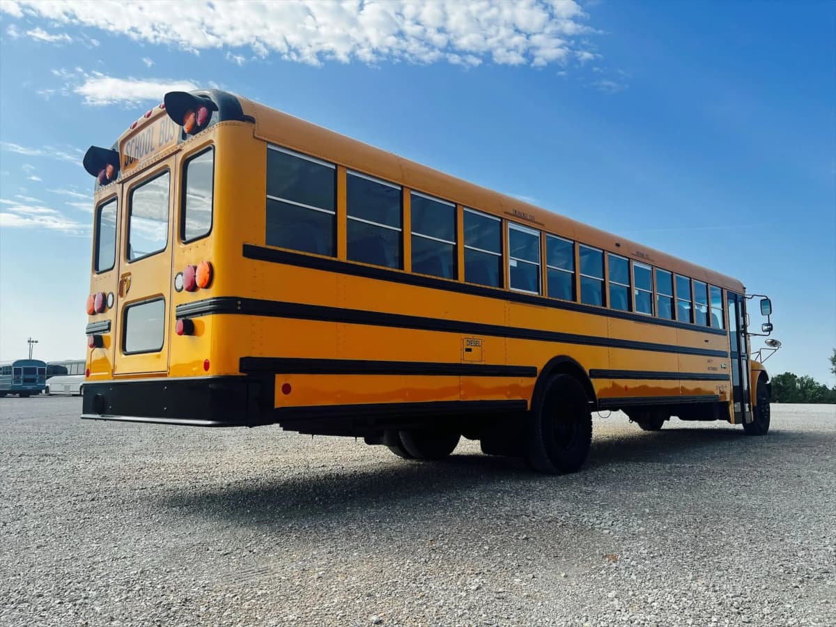 2019 International CE School Bus - Image 5