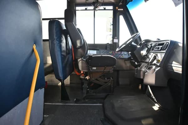 2019 Freightliner Thomas C2 School Bus - Image 6