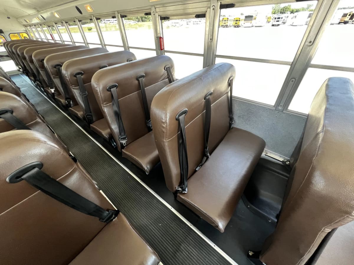 2019 Bluebird All American School Bus - Image 4