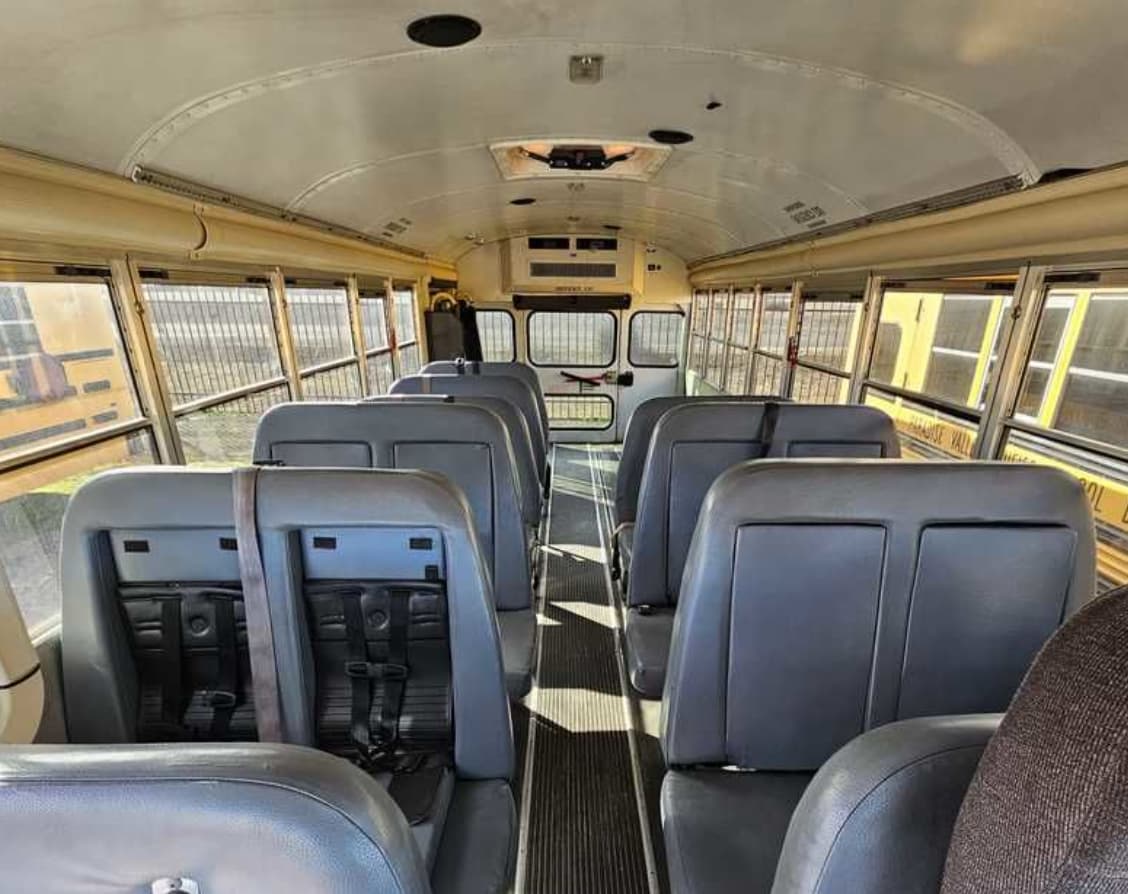 2009 Blue Bird Vision ADA A/C - Image 3