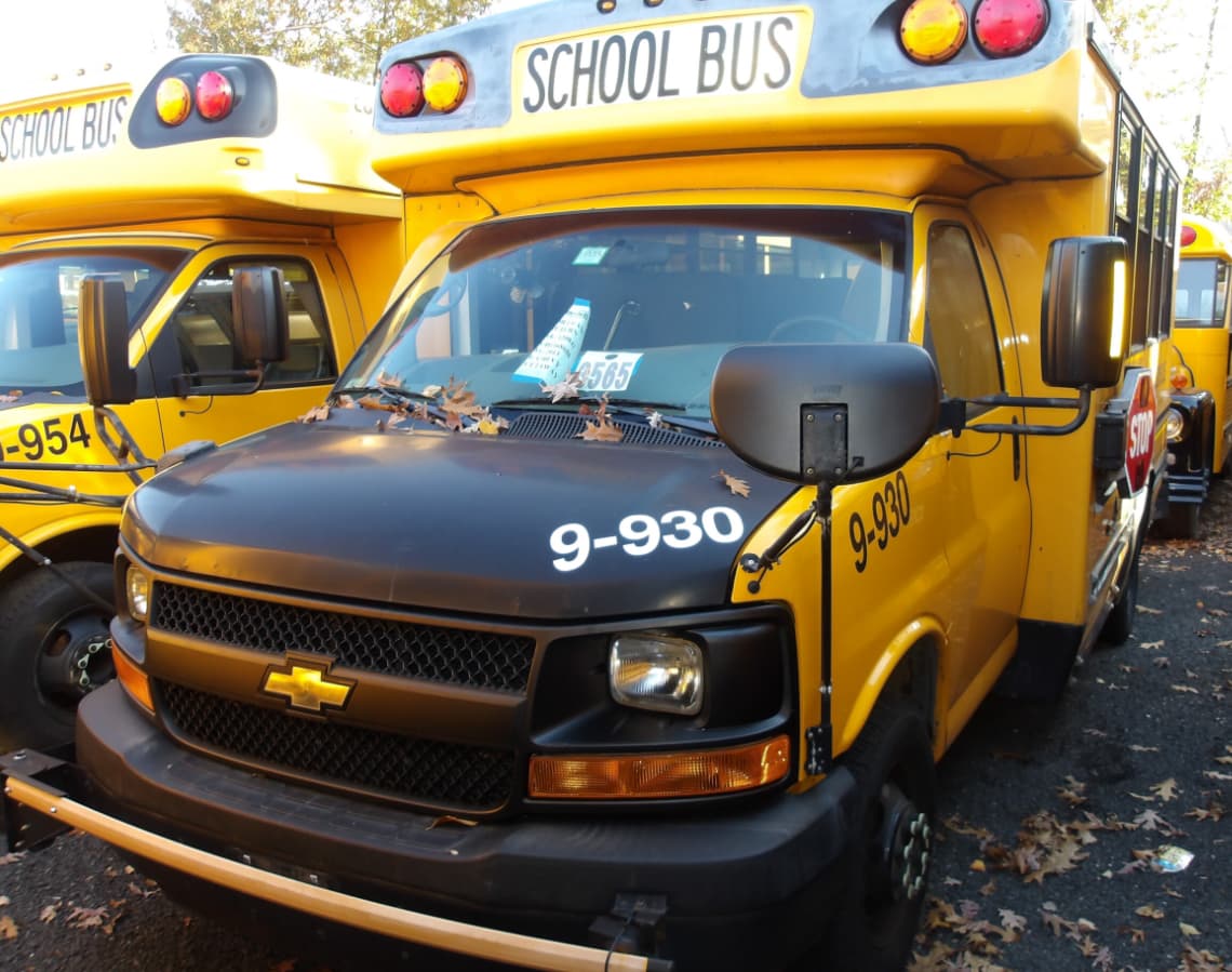 2013 Chevrolet Collins bus