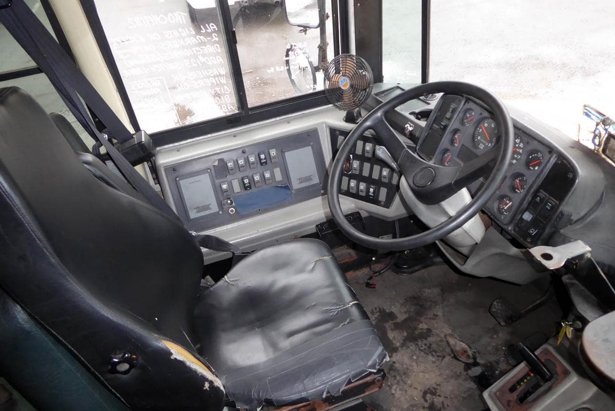 2002 Freightliner Thomas School Bus - Image 8