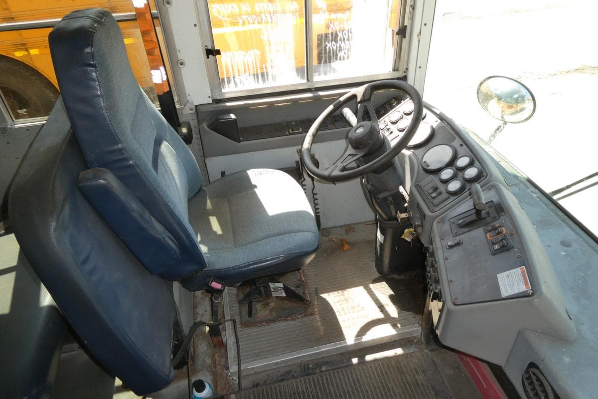 2007 Blue Bird All American School Bus - Image 6
