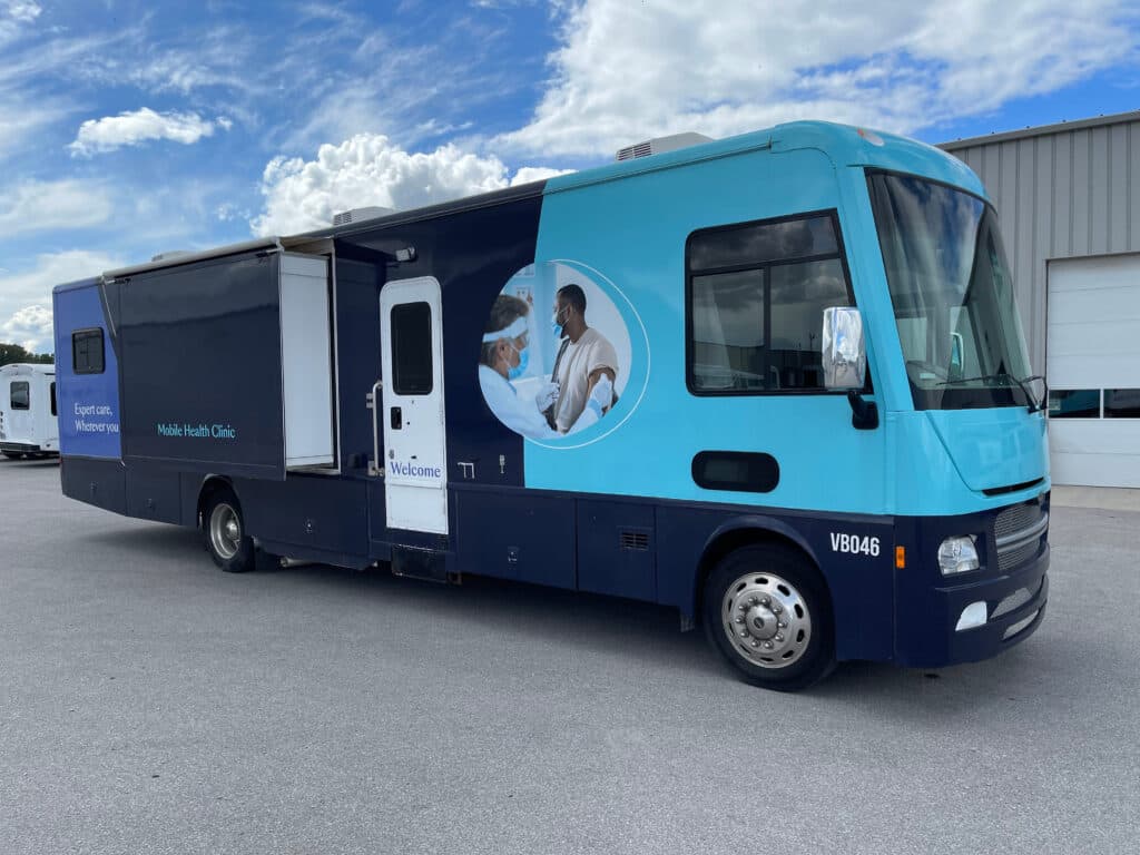 2018 Freightliner MC bus