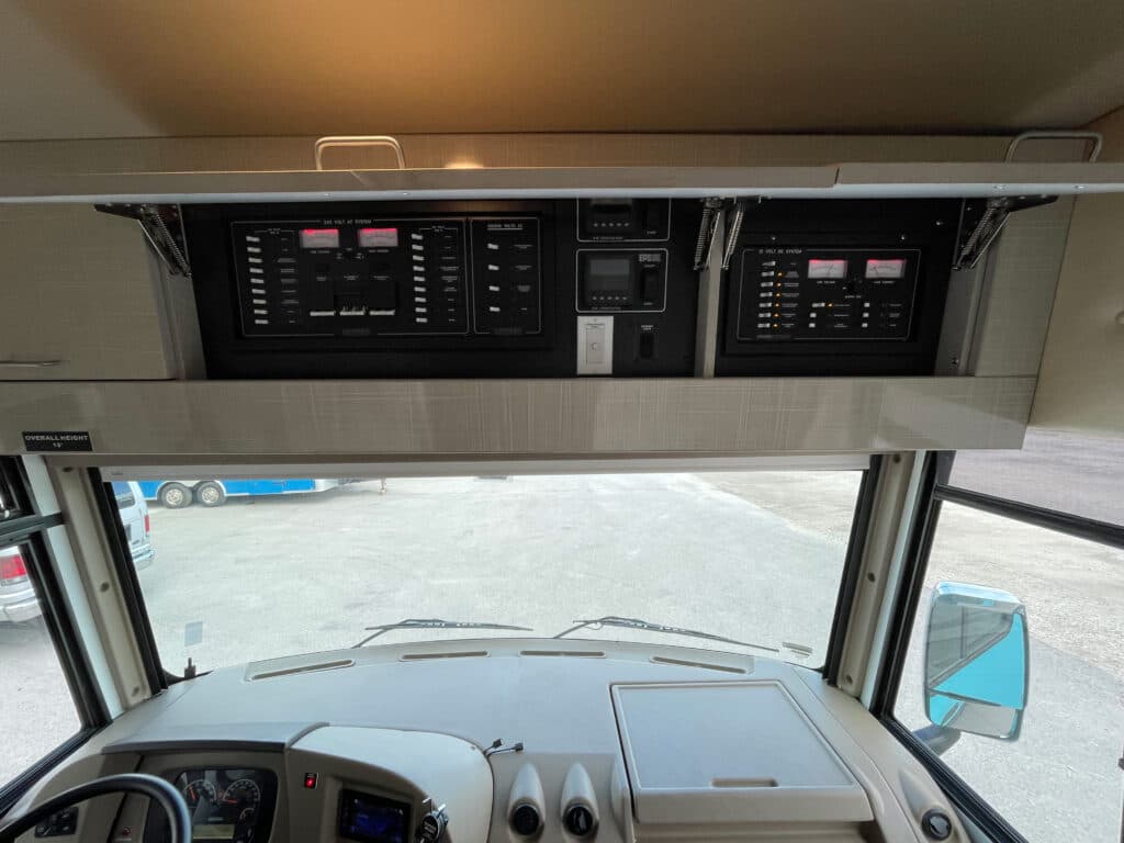 2018 Freightliner Mobile Medical Clinic - Image 13