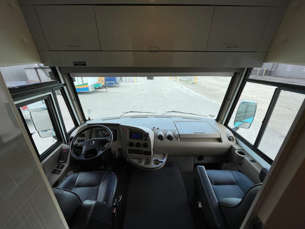 2018 Freightliner Mobile Medical Clinic - Image 14