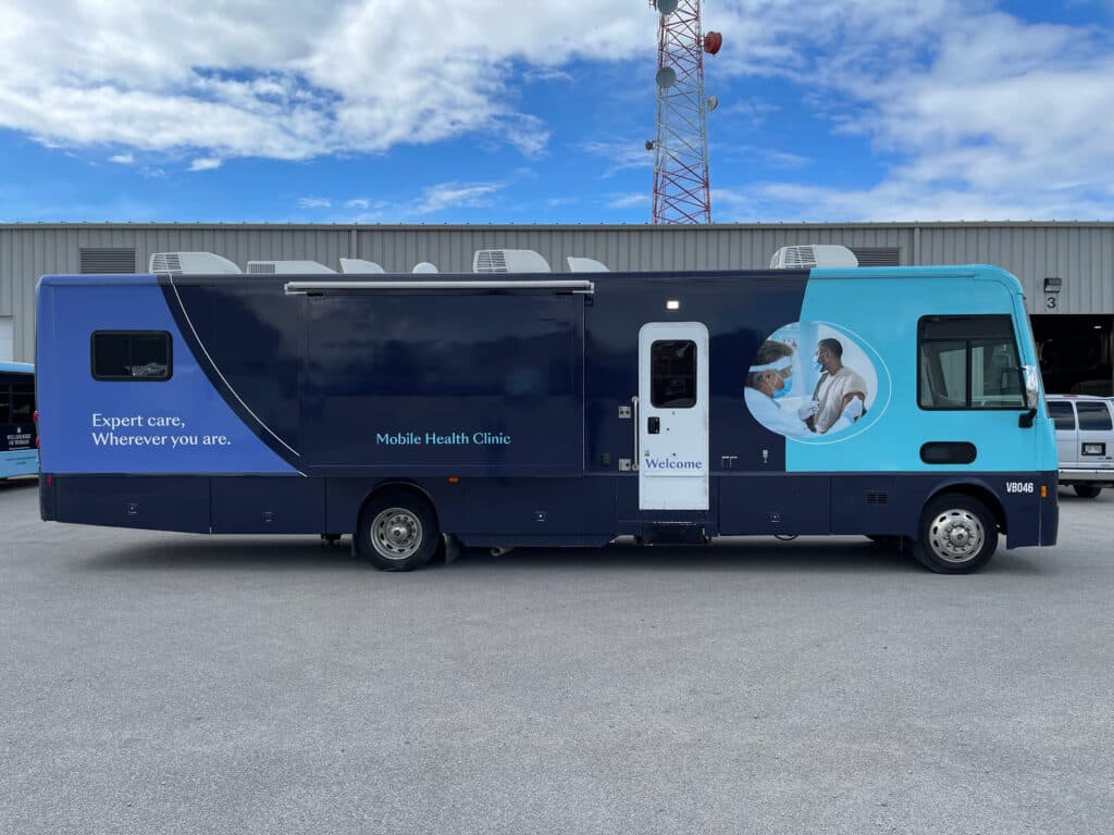 2018 Freightliner Mobile Medical Clinic - Image 4