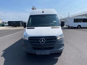 2019 Mercedes-Benz Mobile Clinic - Image 4