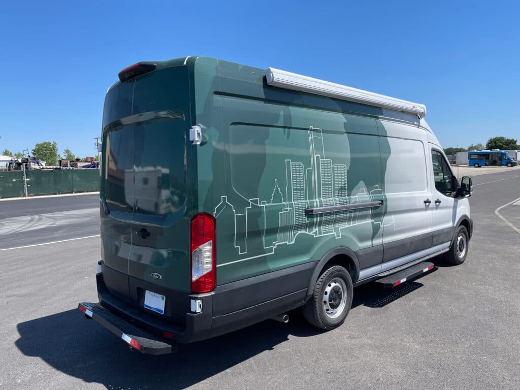 2021 Ford Transit Medical Clinic Van - Image 3