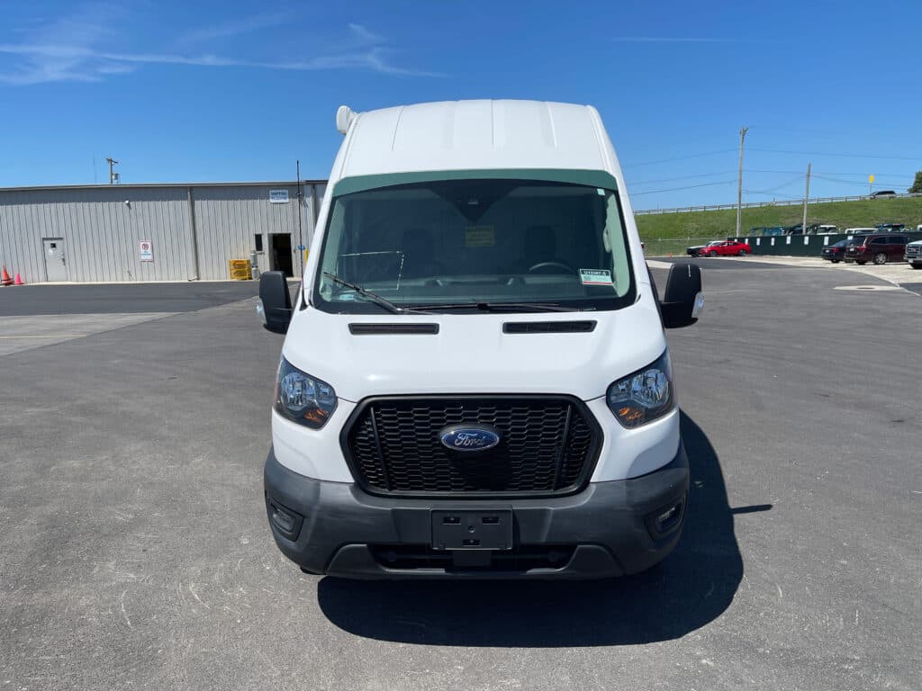2021 Ford Transit Medical Clinic Van - Image 5