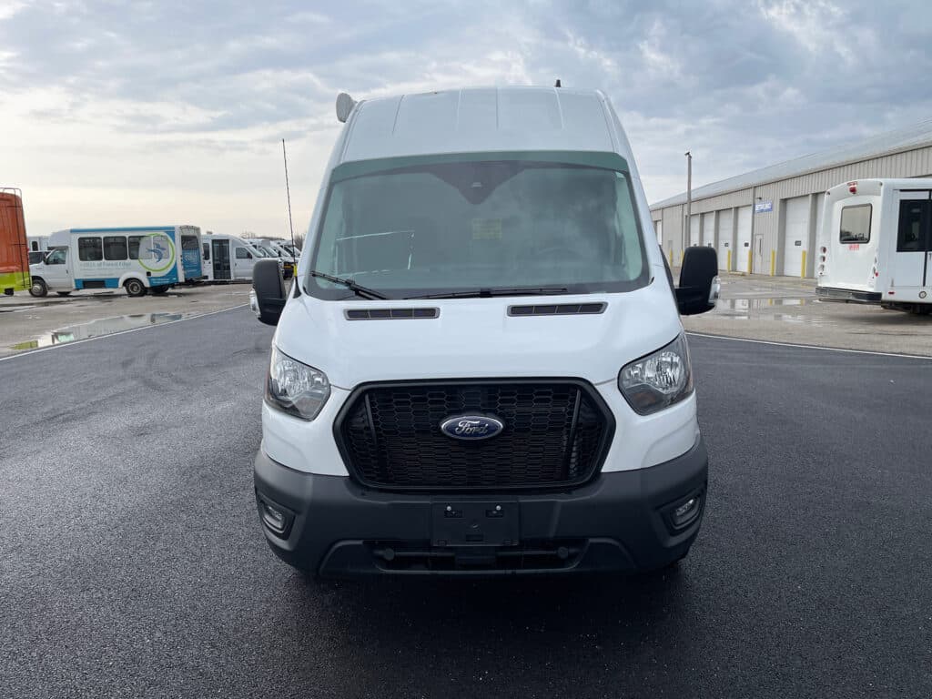 2021 Ford Transit Medical Clinic - Image 5