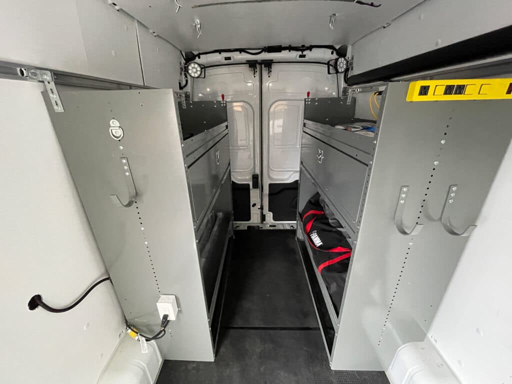 2021 Ford Transit Medical Clinic - Image 8