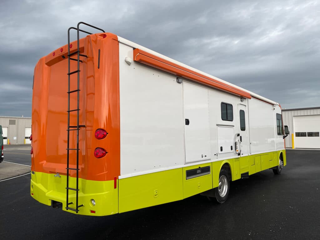 2014 Ford Motorhome Farber Mobile Office - Image 3