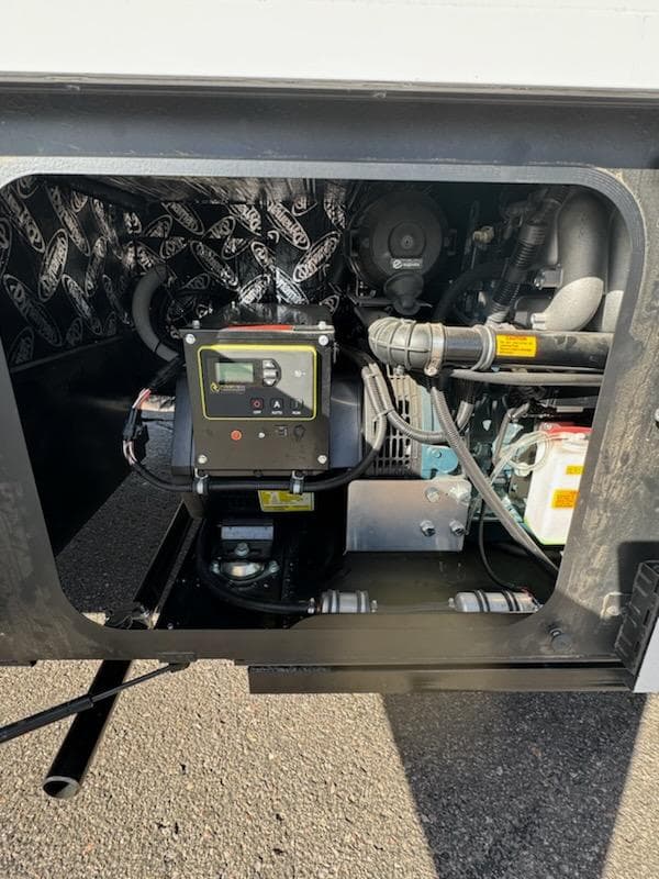 2021 Ford WFJ33S Conversion - Image 7
