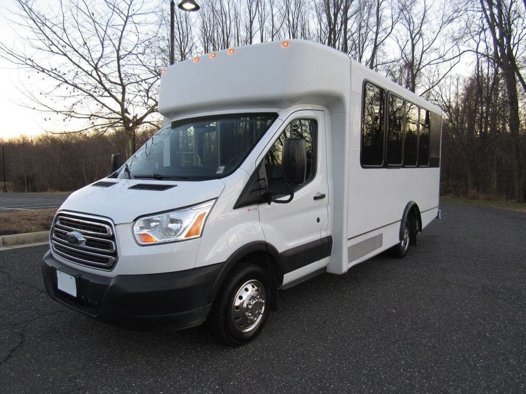 2019 Ford Transit bus