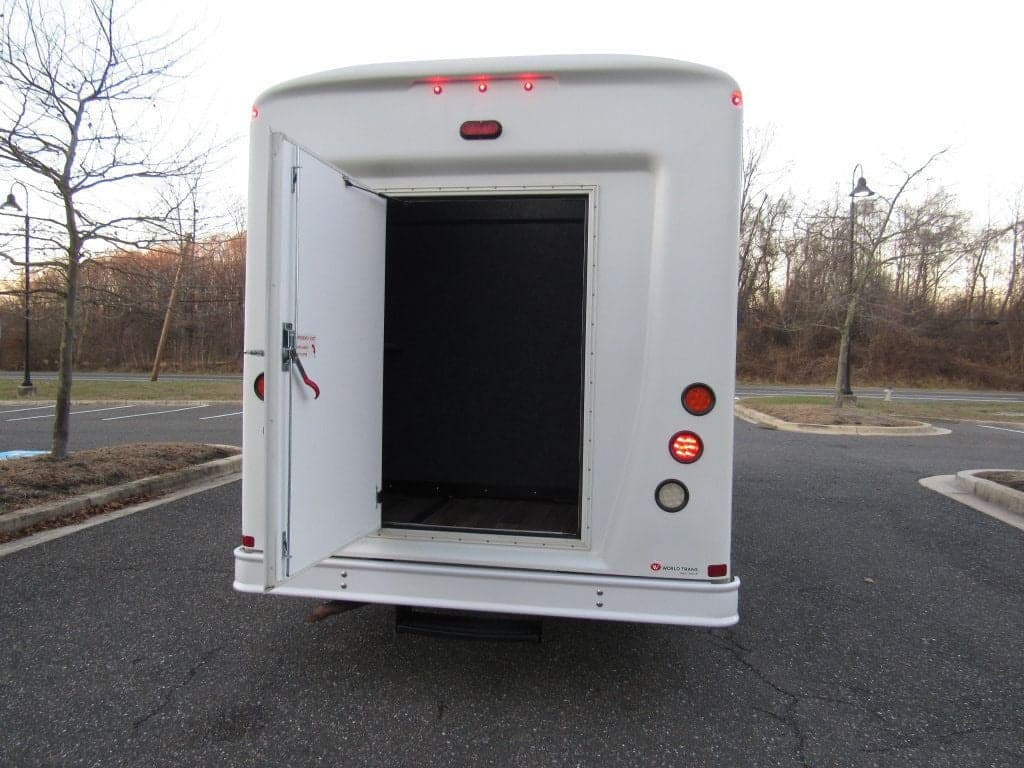 2019 Ford Transit El Dorado - Image 4