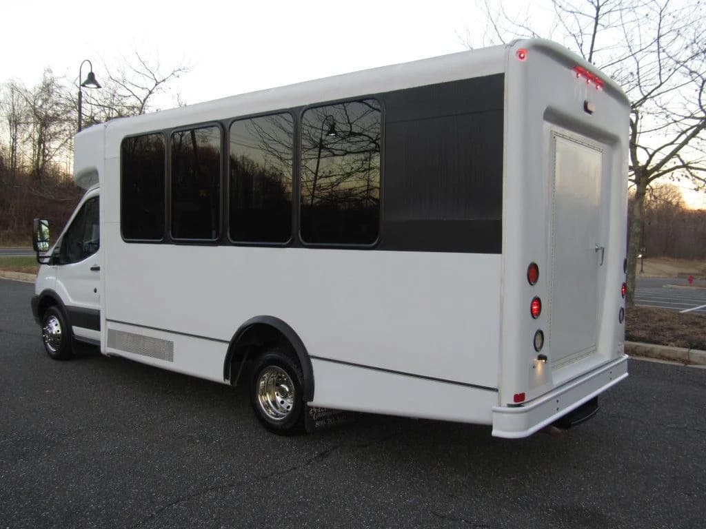2019 Ford Transit El Dorado - Image 6