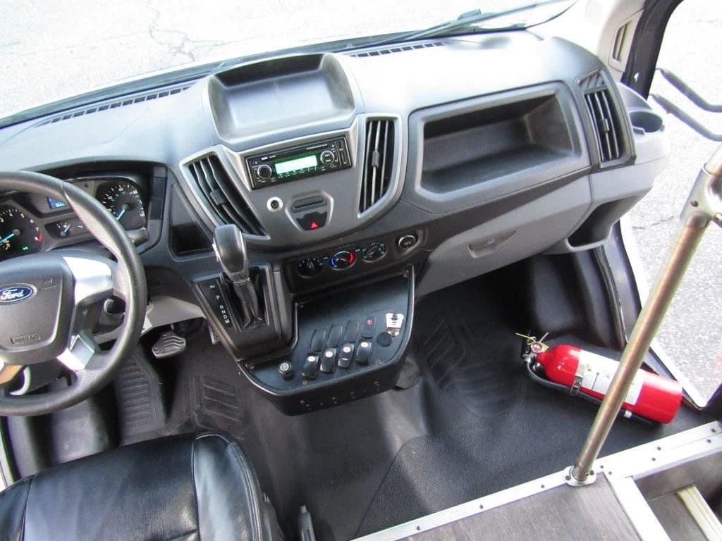 2019 Ford Transit El Dorado - Image 7