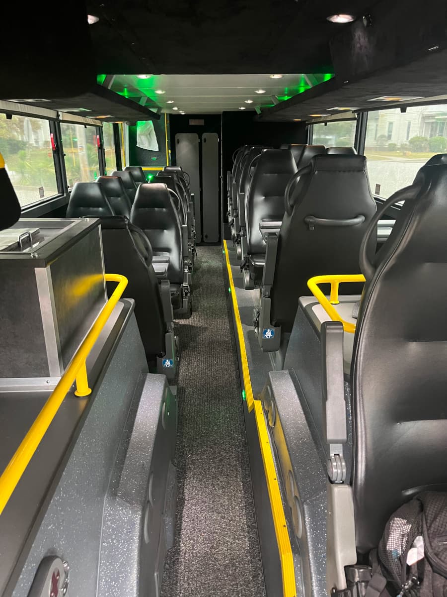 2009 Van Hool TD925 - Image 3