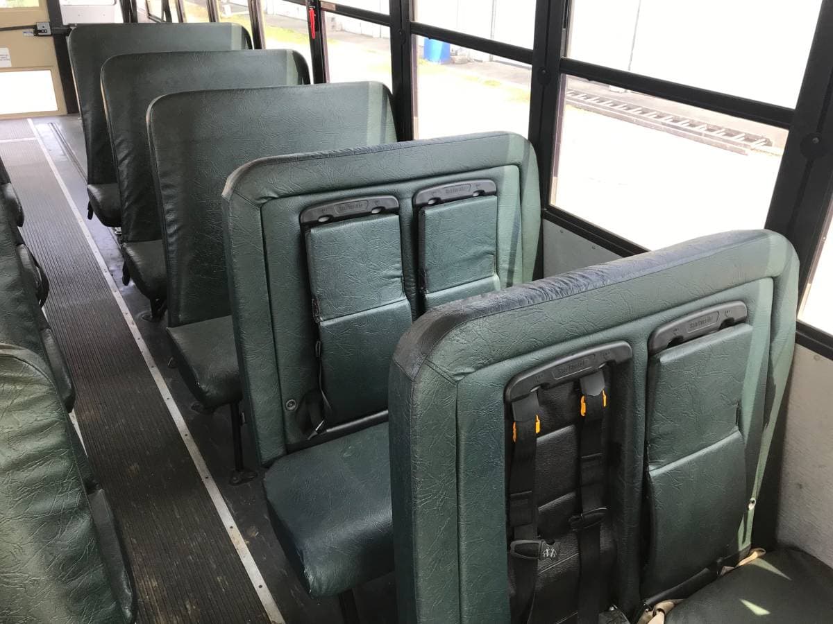 2014 Thomas Saf-T-Liner C2 School Bus - Image 7