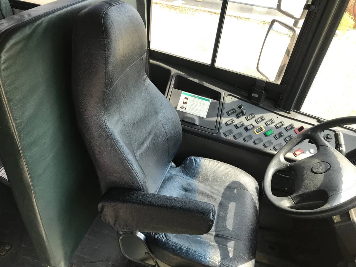 2014 Thomas Saf-T-Liner C2 School Bus - Image 9