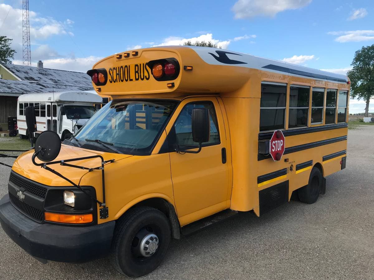 2009 Chevrolet Blue Bird bus