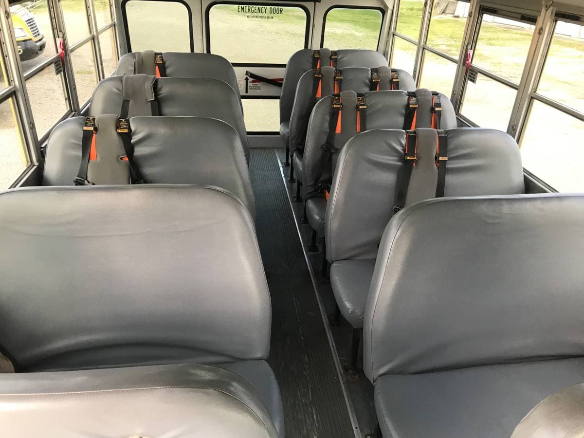 2009 Chevy Blue Bird Mini School Bus - Image 5