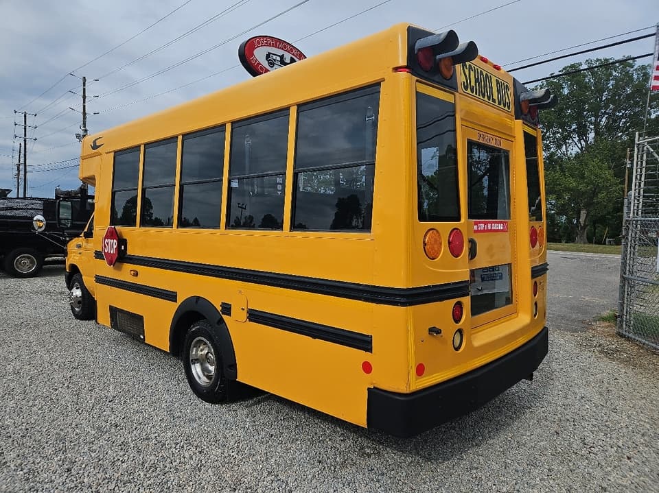2016 Ford E450 Mini School Bus - Image 2