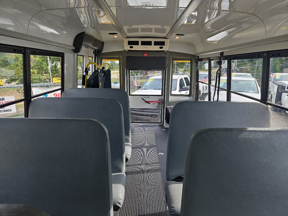 2016 Ford E450 Mini School Bus - Image 6