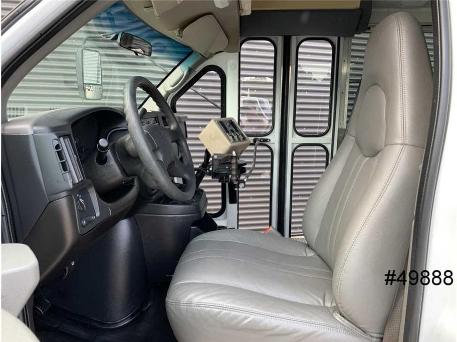 2007 Chevrolet Express 3500 - Image 5