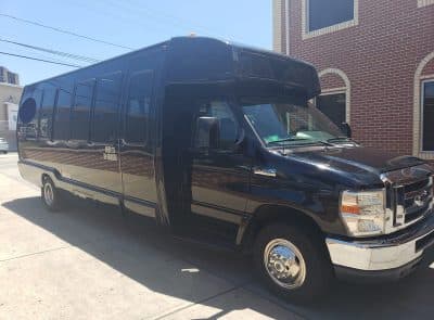 2015 Ford E450 bus