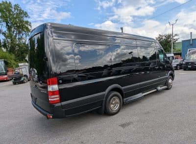 2016 Mercedes Benz 3500 Limo Bus - Image 4