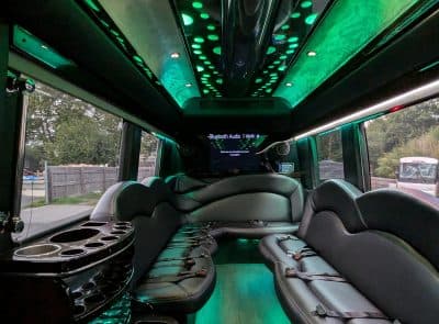 2016 Mercedes Benz 3500 Limo Bus - Image 8