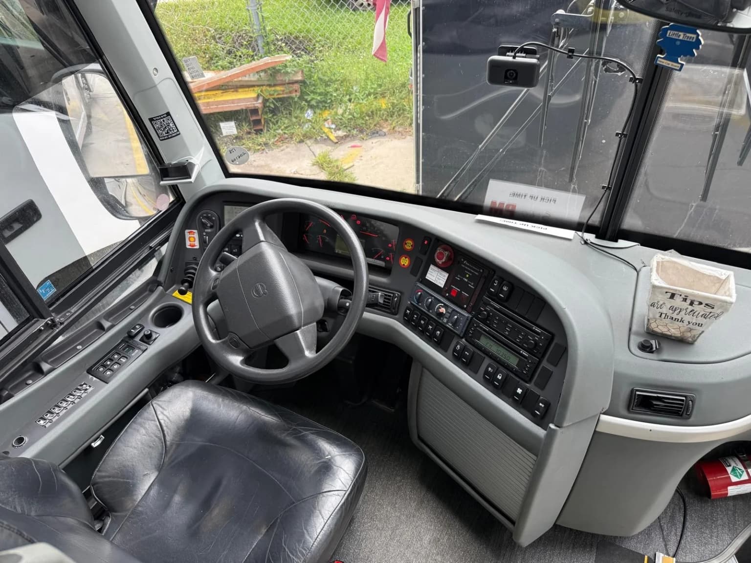 2019 Prevost 9700 Coach Bus - Image 5