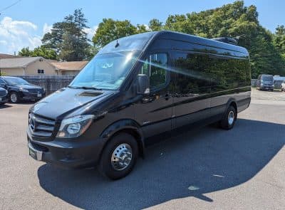 2014 Mercedes Benz 3500 Express Van - Image 1