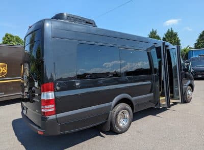 2014 Mercedes Benz 3500 Express Van - Image 3