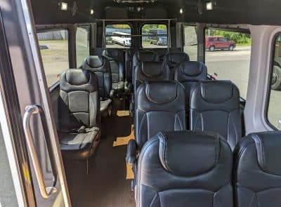 2014 Mercedes Benz 3500 Express Van - Image 9
