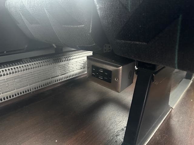 2017 Van Hool CX45 Coach Bus - Image 7