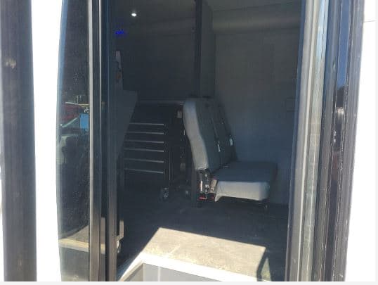 2016 Ford Econoline Cutaway Mini Bus - Image 8