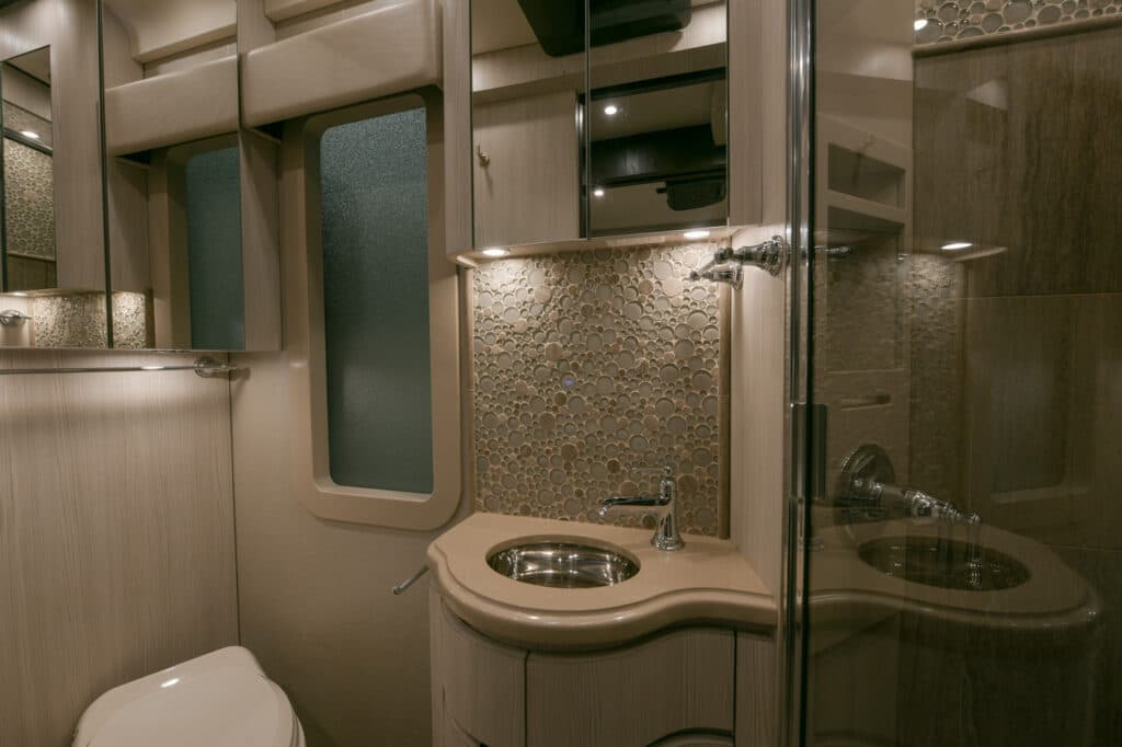  2017 Newell P50 Motorcoach Conversion - Image 12
