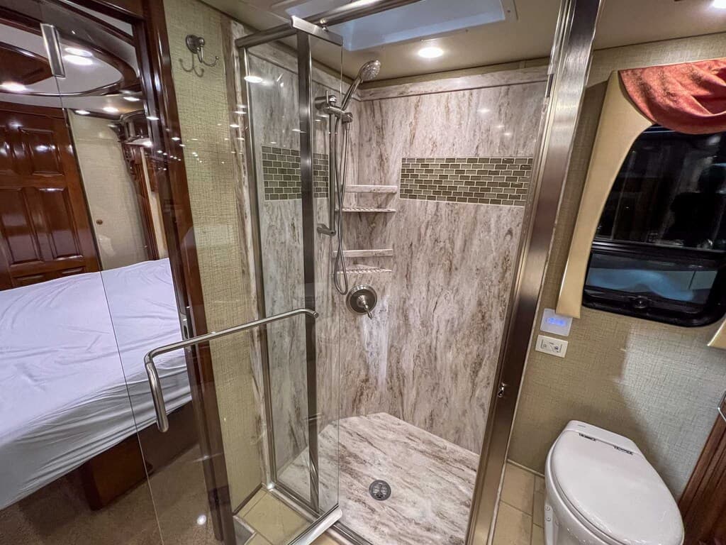  2013 Spartan K3 Newmar King Aire 4584 Conversion - Image 13