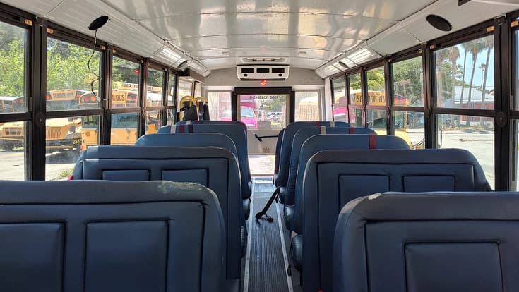2009 Freightliner Thomas School Bus - Image 7
