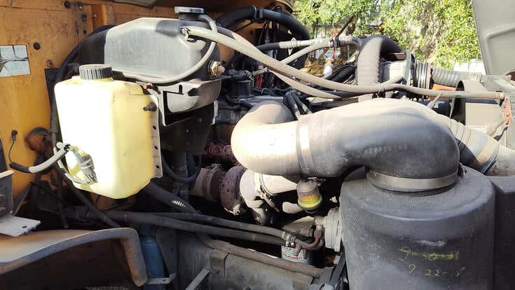 2002 Freightliner School Bus - Image 11