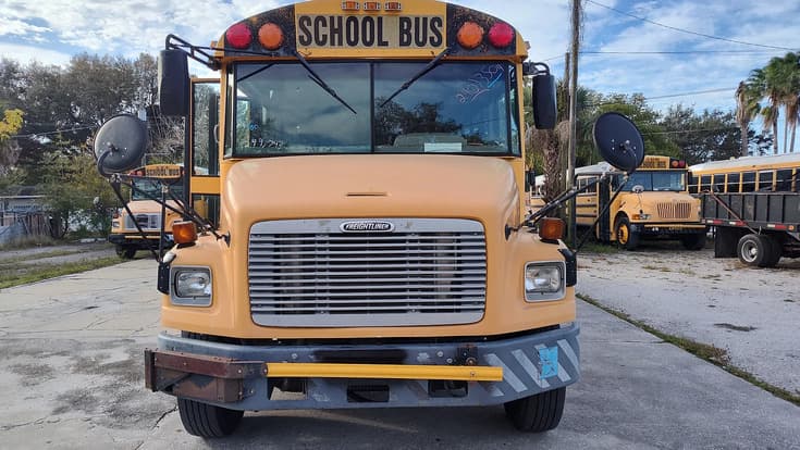2007 Freightliner FS 65 School Bus - Image 5