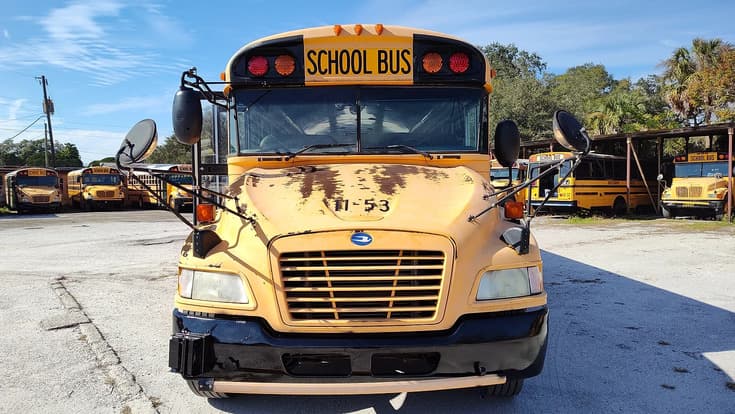 2011 Blue Bird Vision School Bus - Image 4