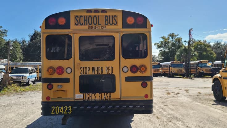 2004 International School Bus - Image 5